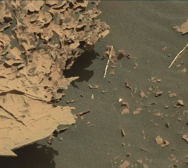Sol 1800: Mast Camera (Mastcam)