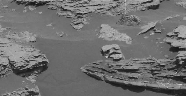 Sol 1802: Mast Camera (Mastcam)