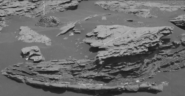 Sol 1802: Mast Camera (Mastcam)