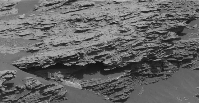 Sol 1802: Mast Camera (Mastcam)