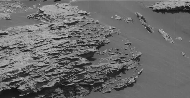 Sol 1802: Mast Camera (Mastcam)
