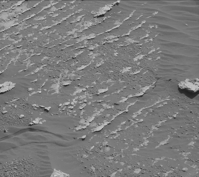 Sol 1802: Mast Camera (Mastcam)
