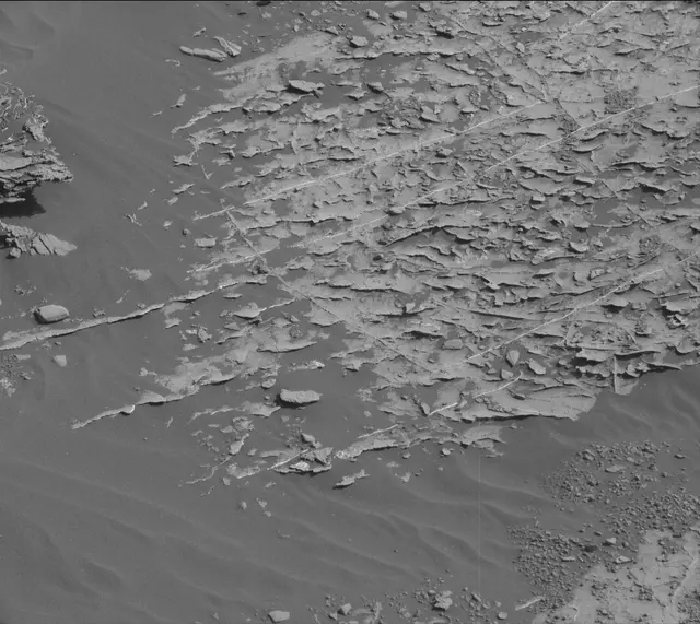 Sol 1802: Mast Camera (Mastcam)