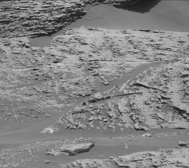 Sol 1802: Mast Camera (Mastcam)