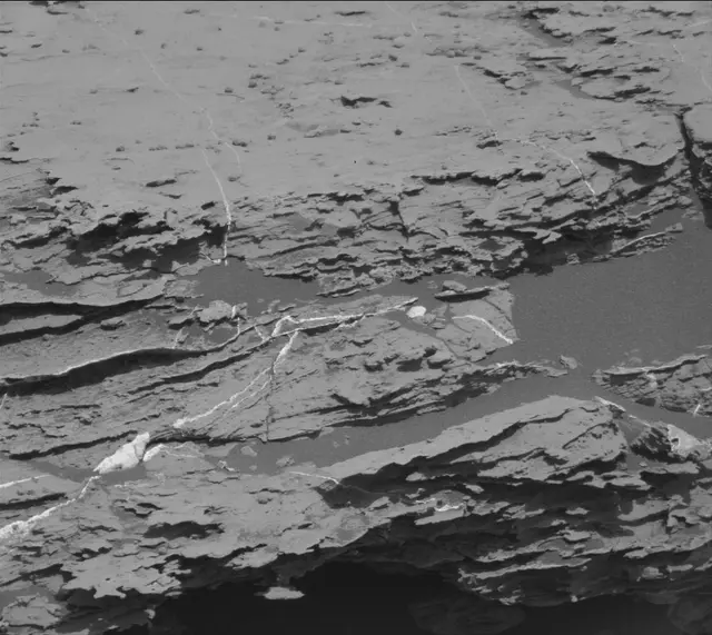 Sol 1802: Mast Camera (Mastcam)