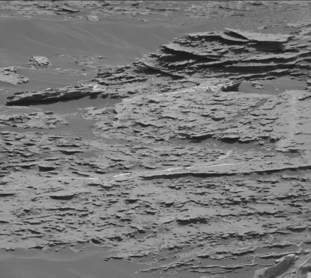 Sol 1802: Mast Camera (Mastcam)