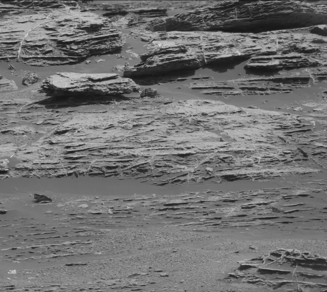 Sol 1802: Mast Camera (Mastcam)