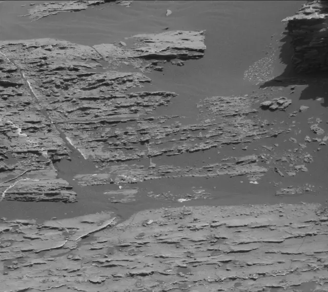 Sol 1802: Mast Camera (Mastcam)