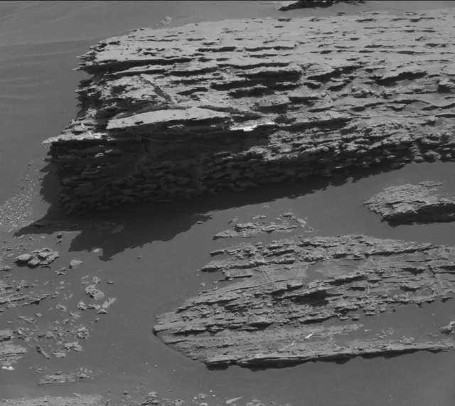 Sol 1802: Mast Camera (Mastcam)