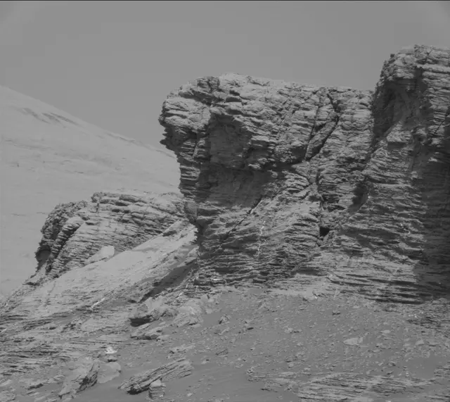 Sol 1802: Mast Camera (Mastcam)
