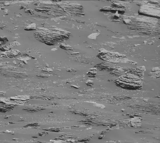 Sol 1802: Mast Camera (Mastcam)