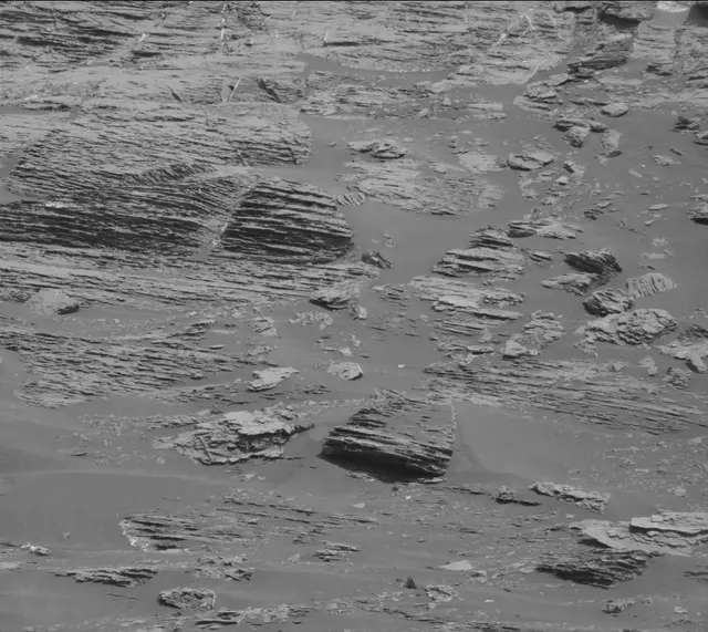 Sol 1802: Mast Camera (Mastcam)