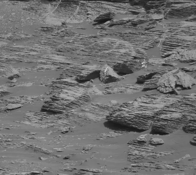 Sol 1802: Mast Camera (Mastcam)