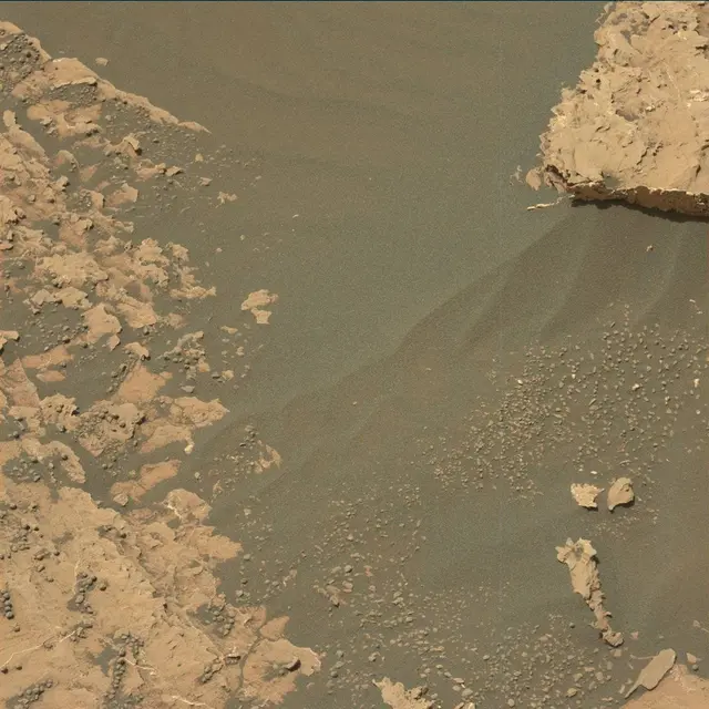 Sol 1803: Mast Camera (Mastcam)