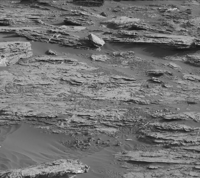 Sol 1805: Mast Camera (Mastcam)