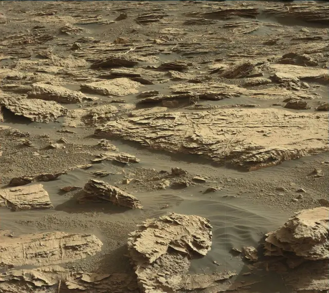 Sol 1805: Mast Camera (Mastcam)