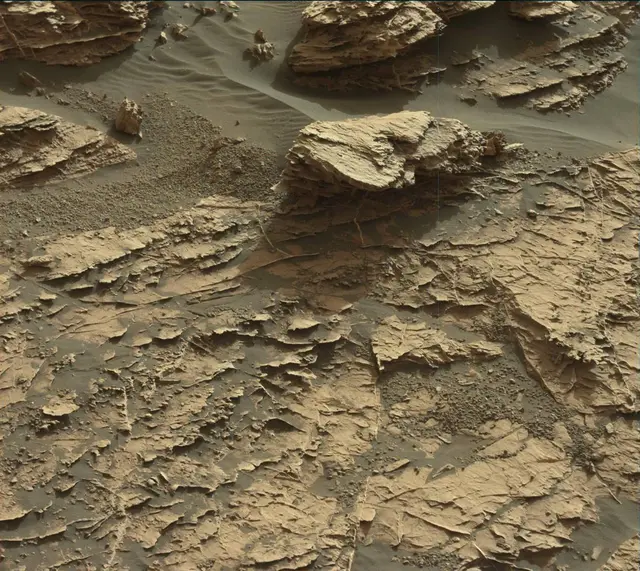 Sol 1805: Mast Camera (Mastcam)