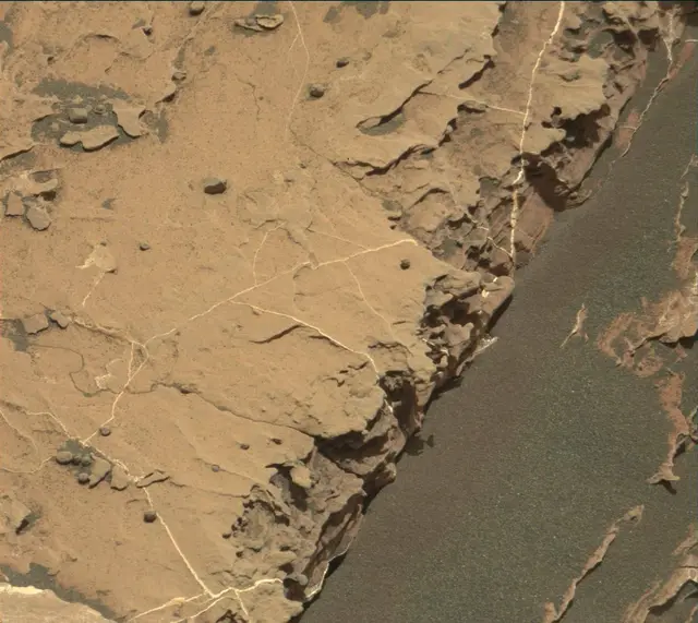 Sol 1805: Mast Camera (Mastcam)