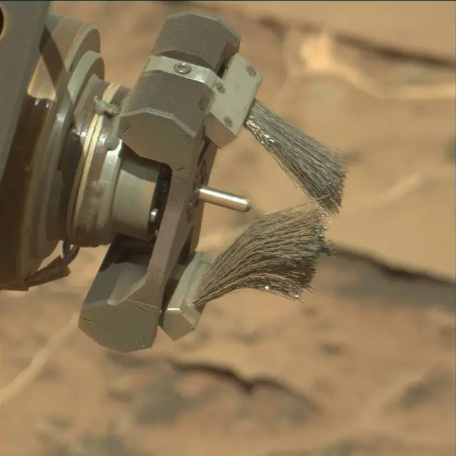 Sol 1806: Mast Camera (Mastcam)