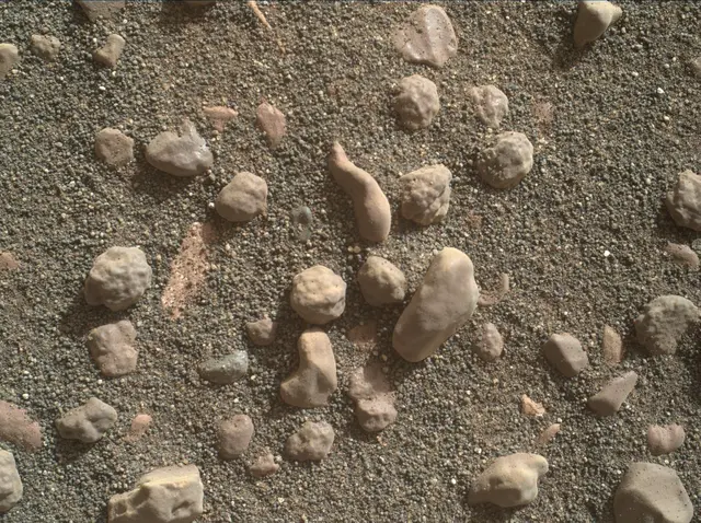 Sol 1806: Mars Hand Lens Imager (MAHLI)