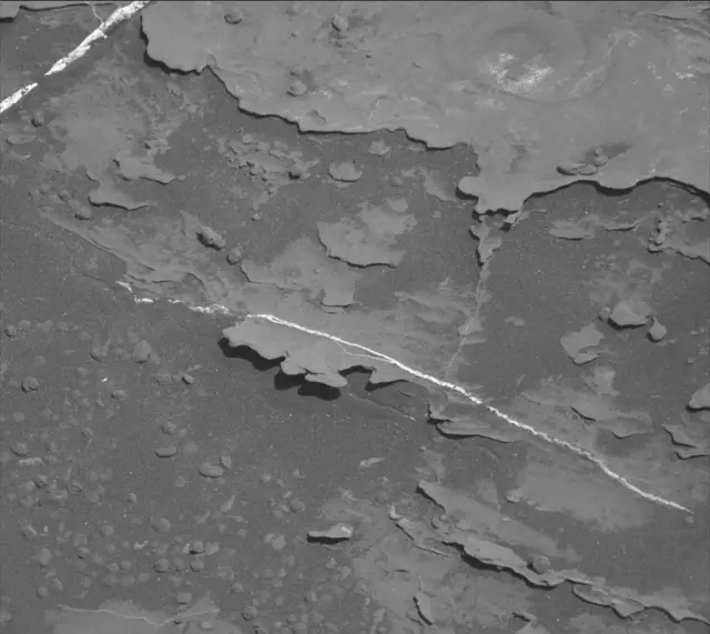 Sol 1807: Mast Camera (Mastcam)