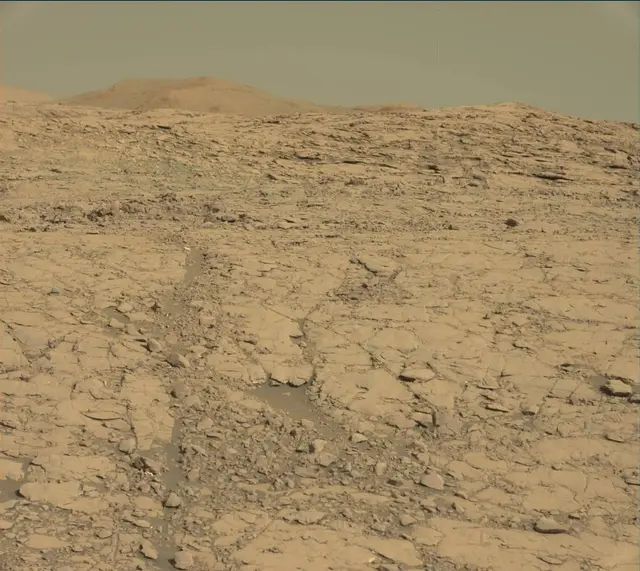 Sol 1809: Mast Camera (Mastcam)