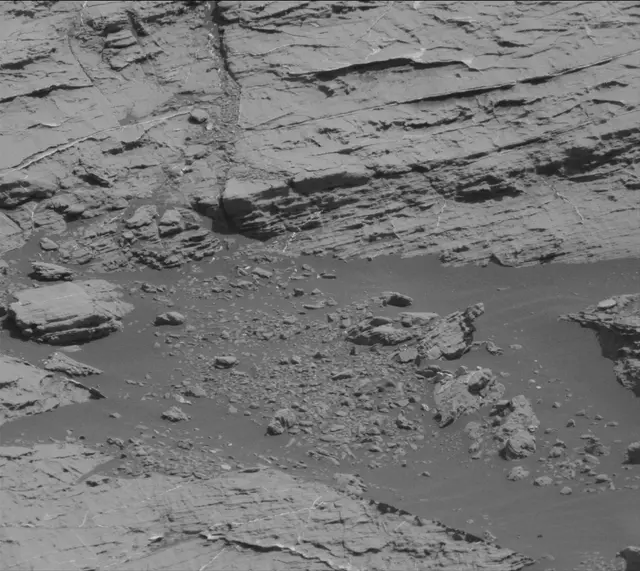 Sol 1809: Mast Camera (Mastcam)