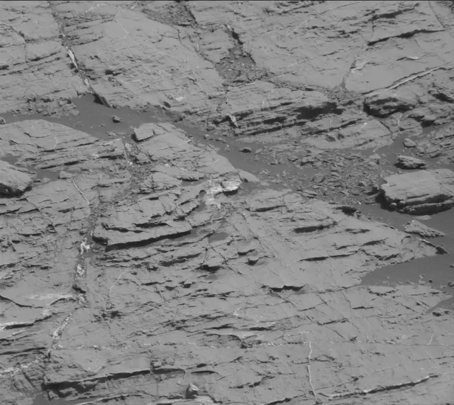 Sol 1809: Mast Camera (Mastcam)