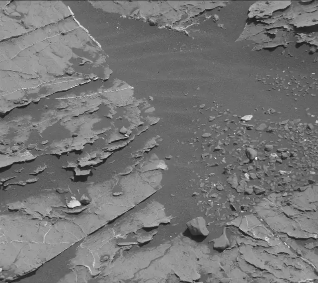 Sol 1809: Mast Camera (Mastcam)