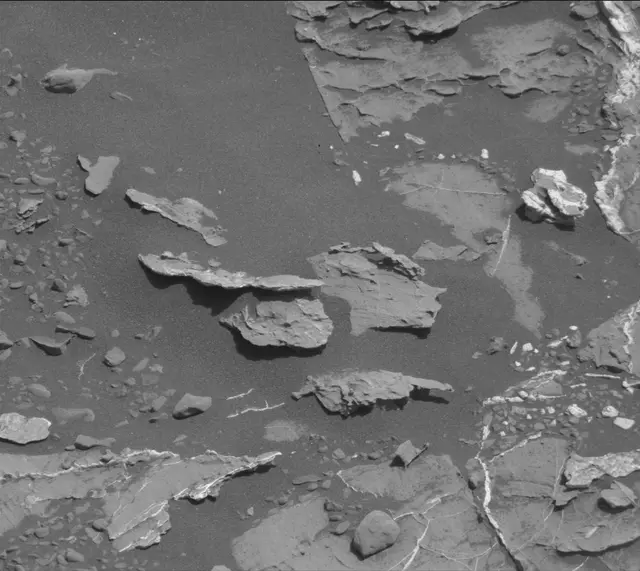 Sol 1809: Mast Camera (Mastcam)