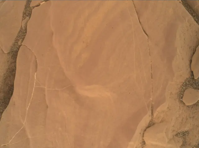 Sol 1811: Mars Hand Lens Imager (MAHLI)