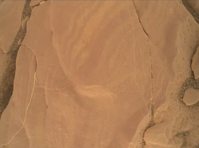 Sol 1811: Mars Hand Lens Imager (MAHLI)