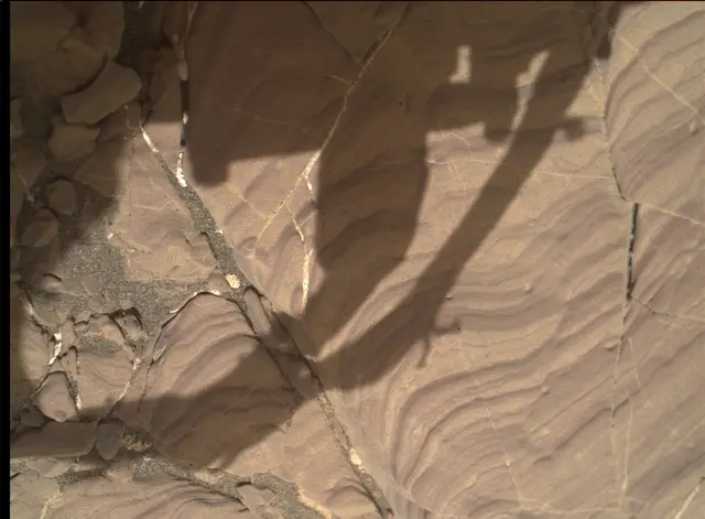Sol 1811: Mars Hand Lens Imager (MAHLI)