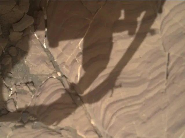 Sol 1811: Mars Hand Lens Imager (MAHLI)