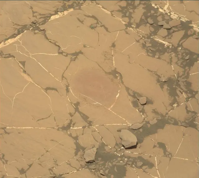 Sol 1812: Mast Camera (Mastcam)