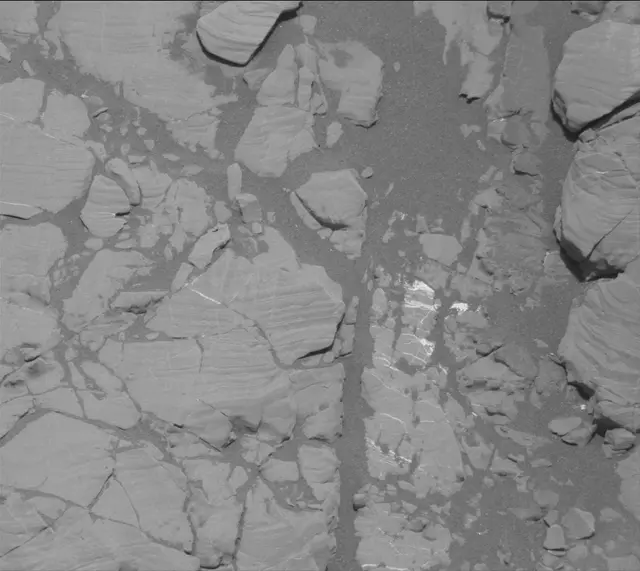 Sol 1812: Mast Camera (Mastcam)