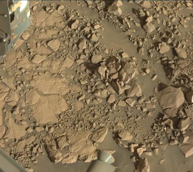 Sol 1814: Mast Camera (Mastcam)