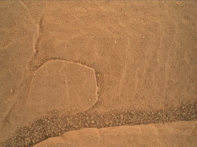 Sol 1814: Mars Hand Lens Imager (MAHLI)