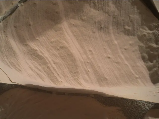 Sol 1816: Mars Hand Lens Imager (MAHLI)