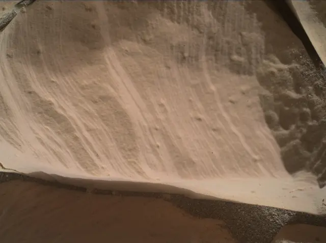Sol 1816: Mars Hand Lens Imager (MAHLI)