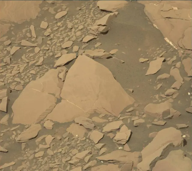 Sol 1817: Mast Camera (Mastcam)