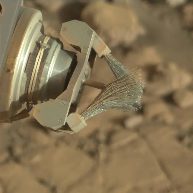 Sol 1818: Mast Camera (Mastcam)