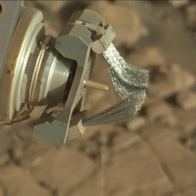 Sol 1818: Mast Camera (Mastcam)