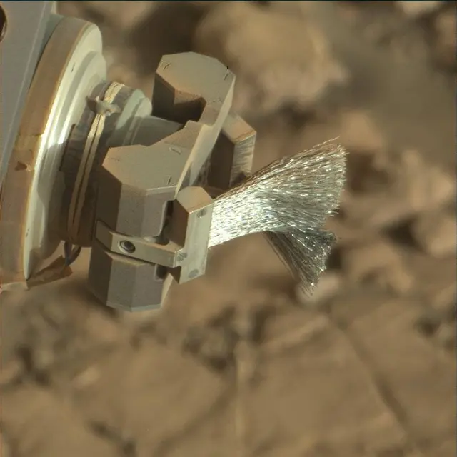 Sol 1818: Mast Camera (Mastcam)