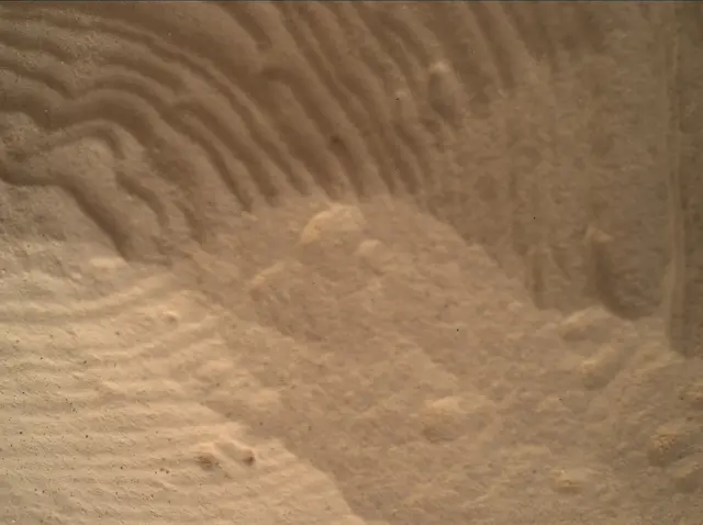 Sol 1818: Mars Hand Lens Imager (MAHLI)