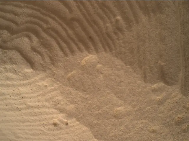 Sol 1818: Mars Hand Lens Imager (MAHLI)