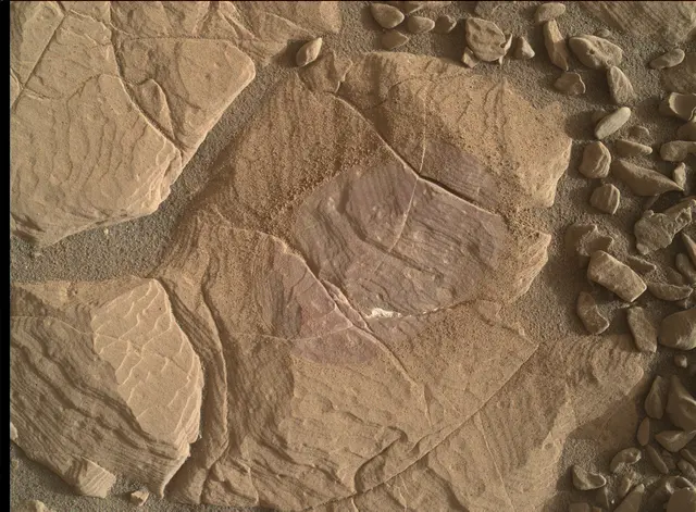 Sol 1818: Mars Hand Lens Imager (MAHLI)