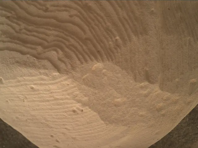 Sol 1818: Mars Hand Lens Imager (MAHLI)