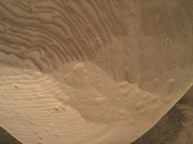 Sol 1818: Mars Hand Lens Imager (MAHLI)