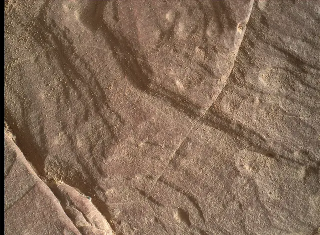 Sol 1818: Mars Hand Lens Imager (MAHLI)